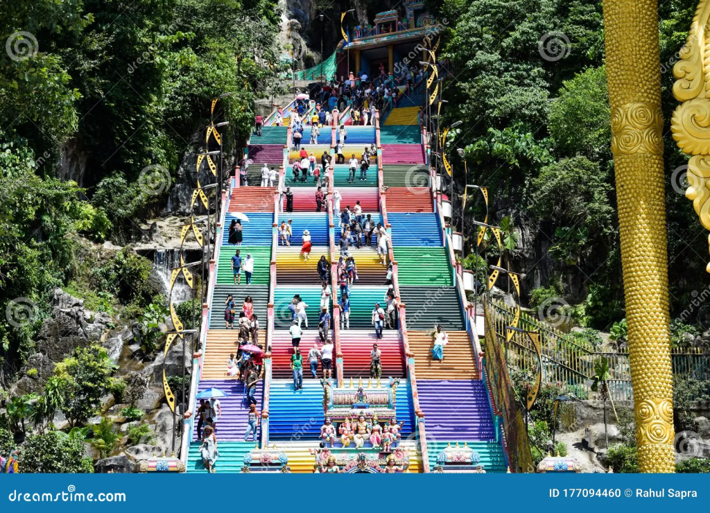 batu caves temple in malaysia